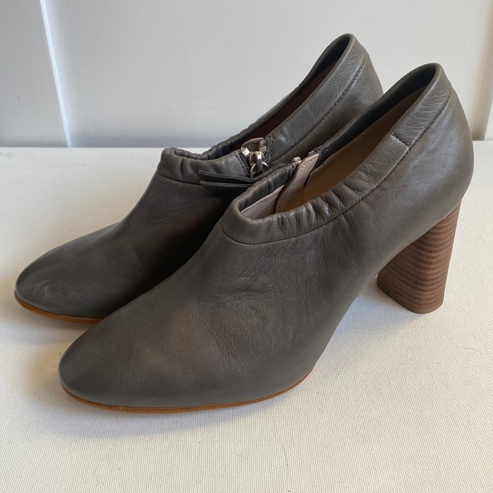 CLARKS leather heels